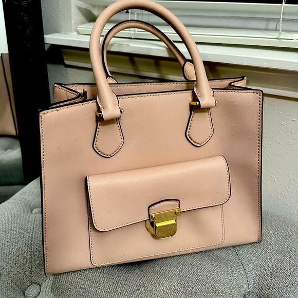 Michael Kors Bag - Picture 1 of 1